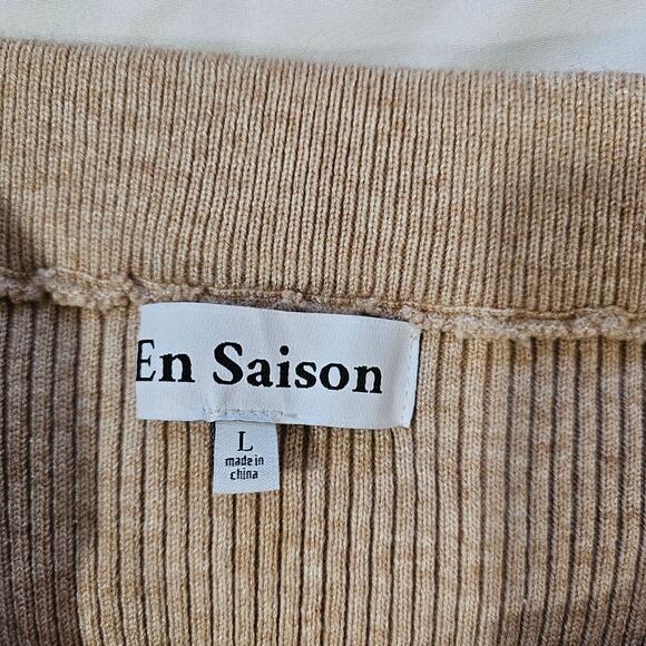 En Saison Beige Gweneth Pull-on Ribbed Trumpet Skirt - Picture 10 of 12